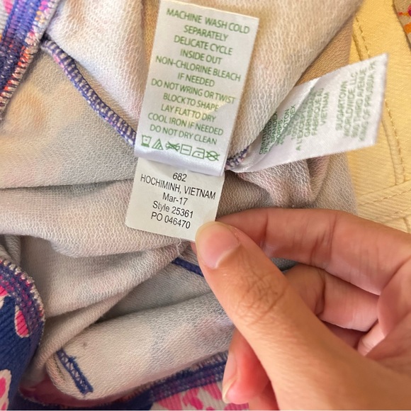 Lilly Pulitzer Yasmin Shorts Brilliant Blue It's Electric Pink Coral Preppy Knit - Picture 6 of 9